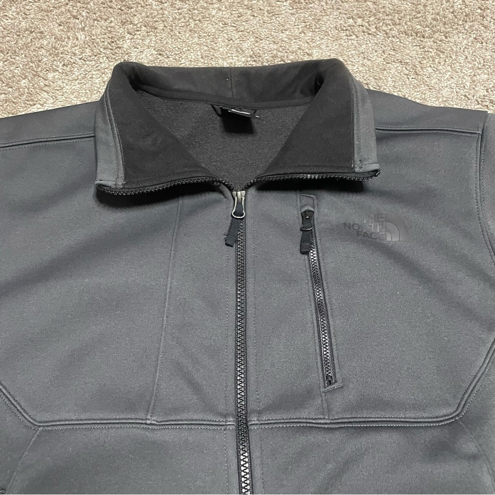 The North Face Men's Apex Risor Windwall Jacket Size XL - Picture 2 of 5
